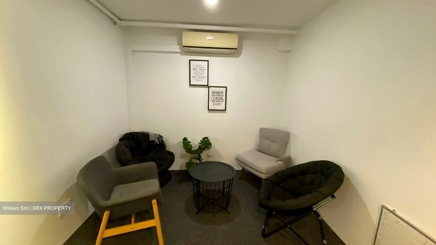 Pioneer Point (D22), Factory #575437411